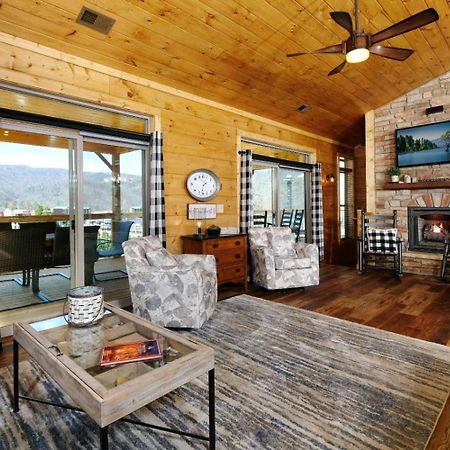 Villa Holly Ridge Hideaway Gatlinburg Esterno foto